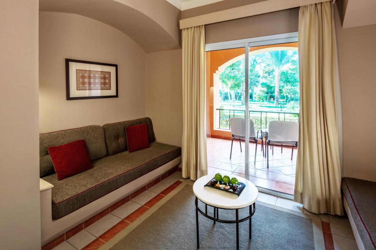 הורגהדה Jaz Makadi Oasis Resort מראה חיצוני תמונה